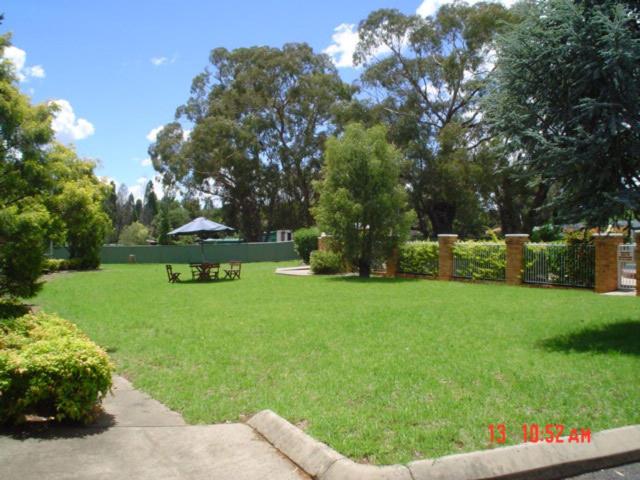 Discover the Comfort and Charm of Coachmans Rest Motor Lodge